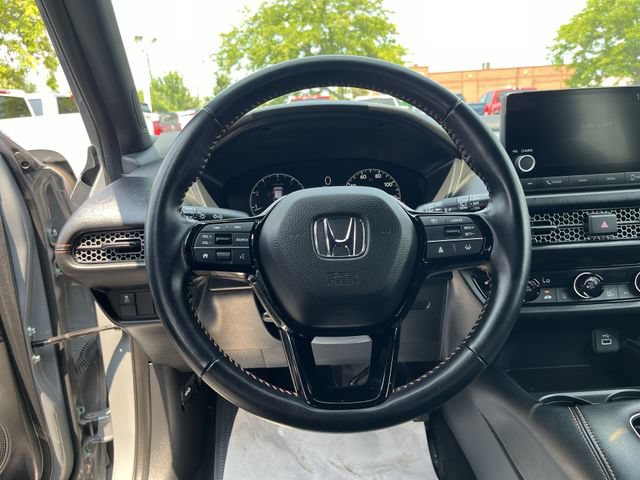 Used 2025 Honda HR-V Sport image 13