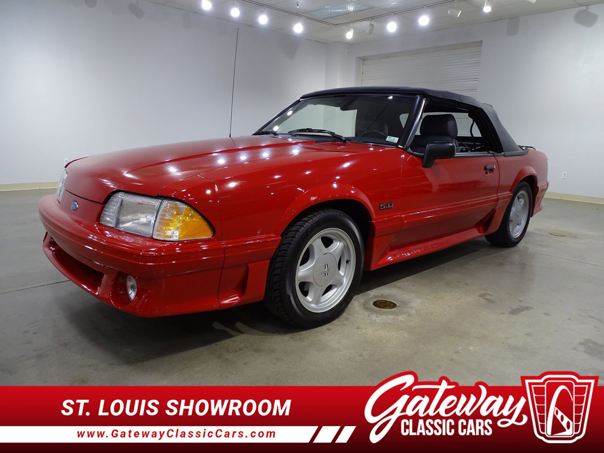 Used 1989 Ford Mustang GT RWD image 1