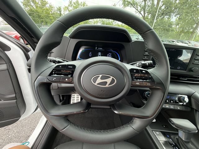 New 2026 Hyundai Elantra SEL Sport FWD image 30