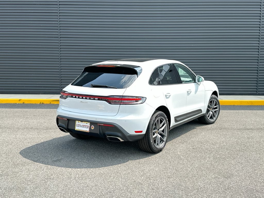New 2026 Porsche Macan AWD/4WD image 9