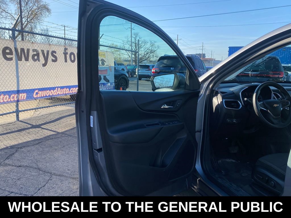 Used 2018 Chevrolet Equinox LT AWD/4WD image 12