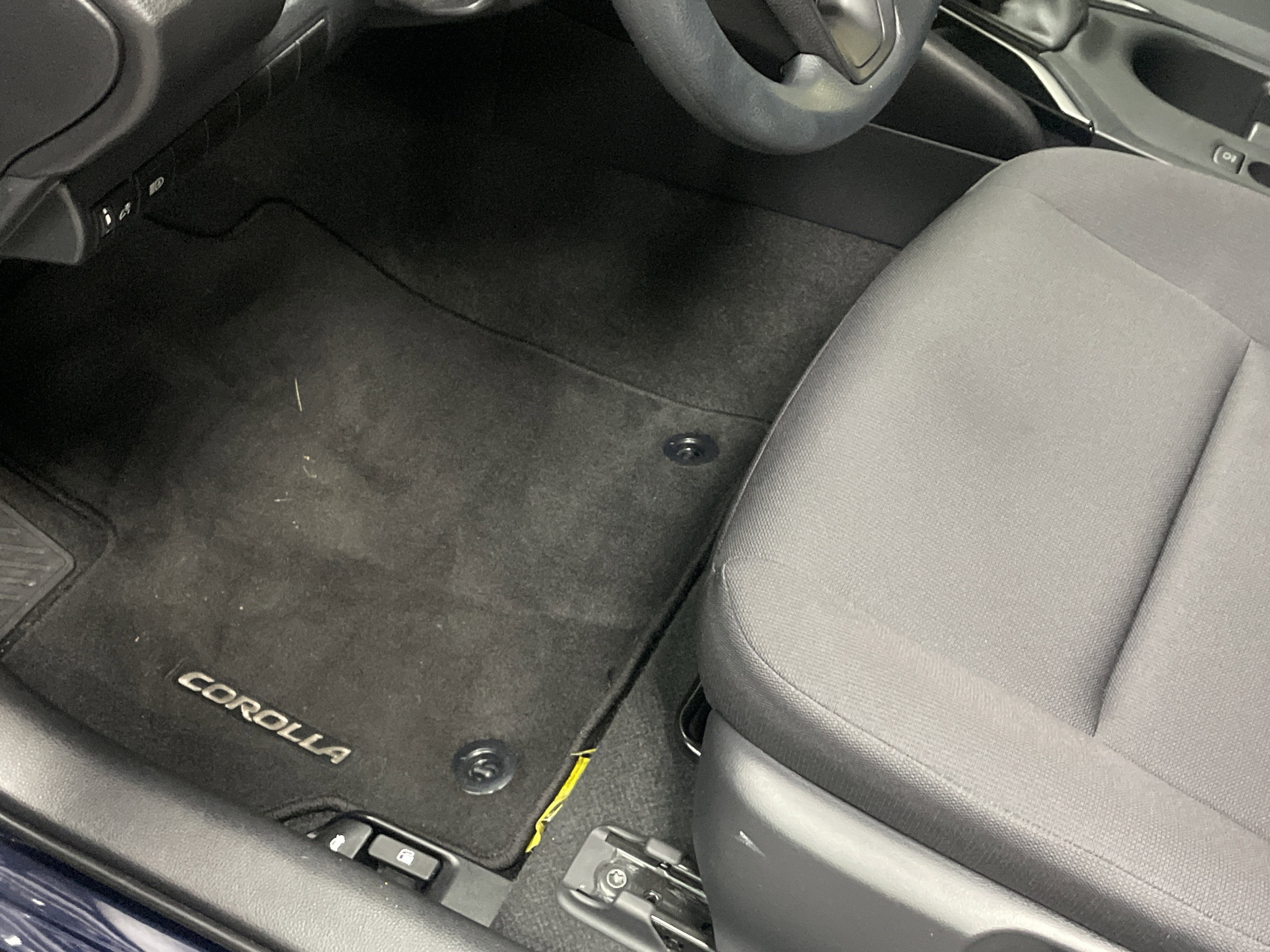 Used 2024 Toyota Corolla LE image 17