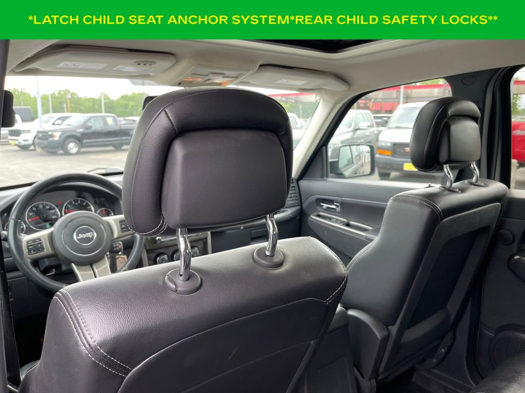 Used 2012 Jeep Liberty Limited Jet w/ Comfort/Convenience Group AWD/4WD image 12