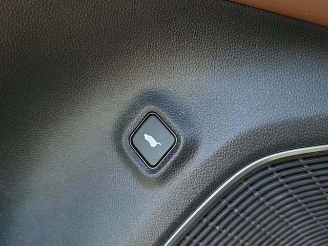 Used 2023 Acura MDX FWD w/ Technology Package image 16