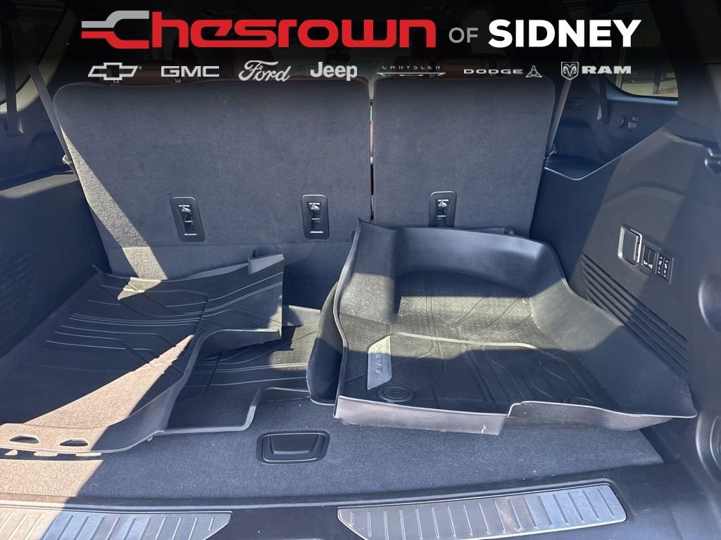 Used 2023 Chevrolet Suburban High Country image 20