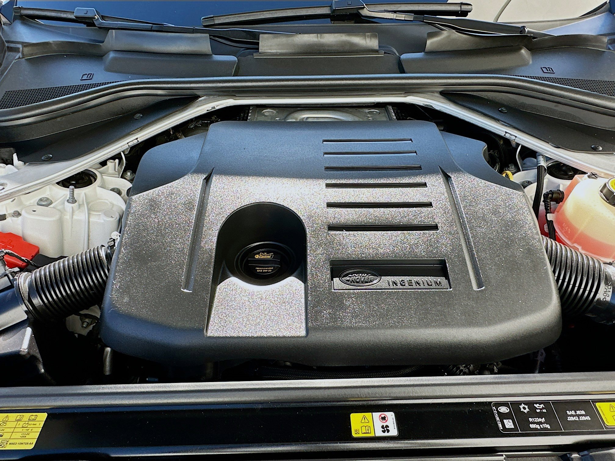 Used 2024 Land Rover Range Rover SE image 36