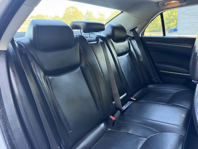 Used 2023 Chrysler 300 Touring L w/ Popular Equipment Group RWD image 31
