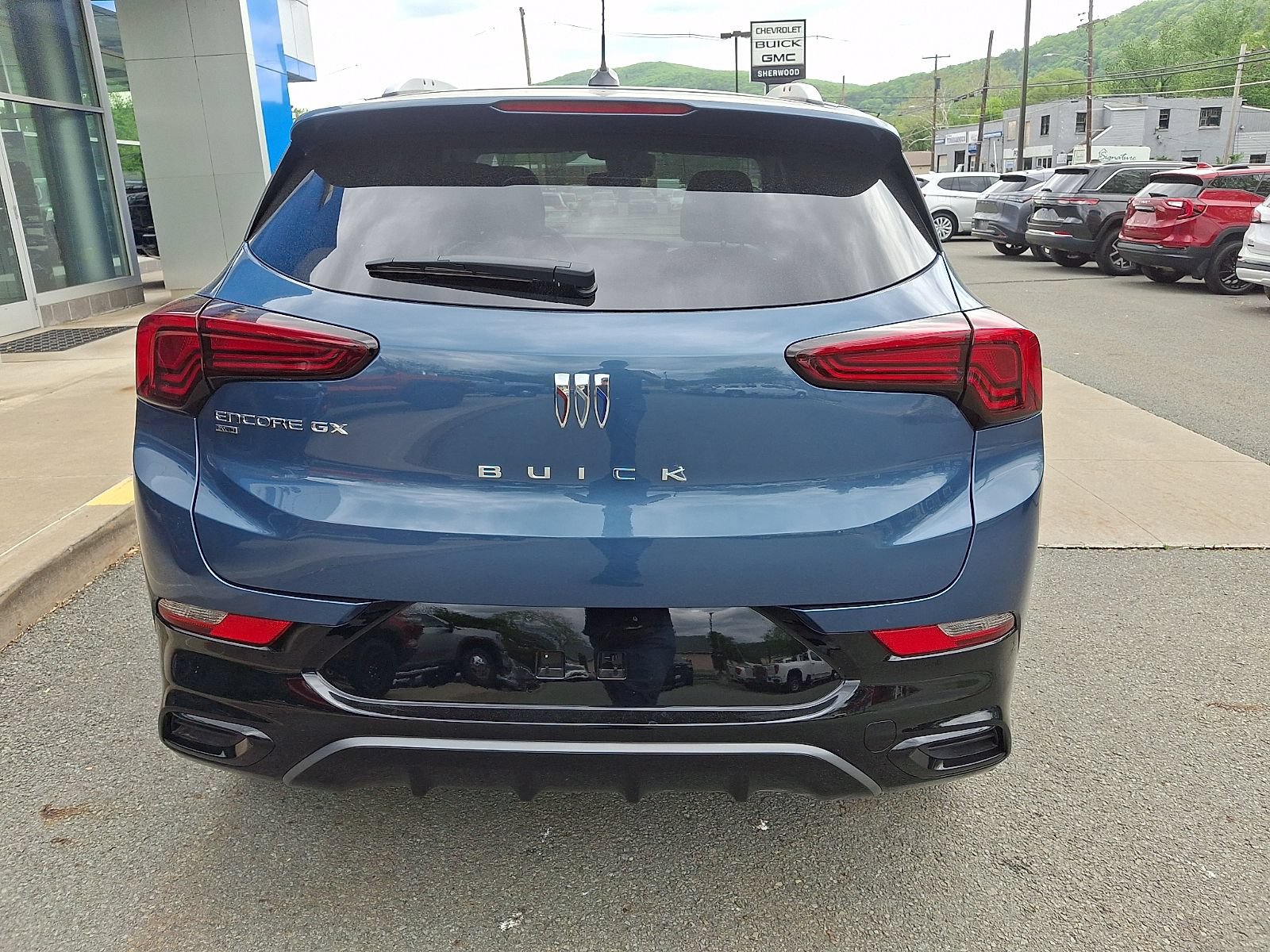 New 2026 Buick Encore GX Sport Touring w/ Comfort Package AWD/4WD image 5