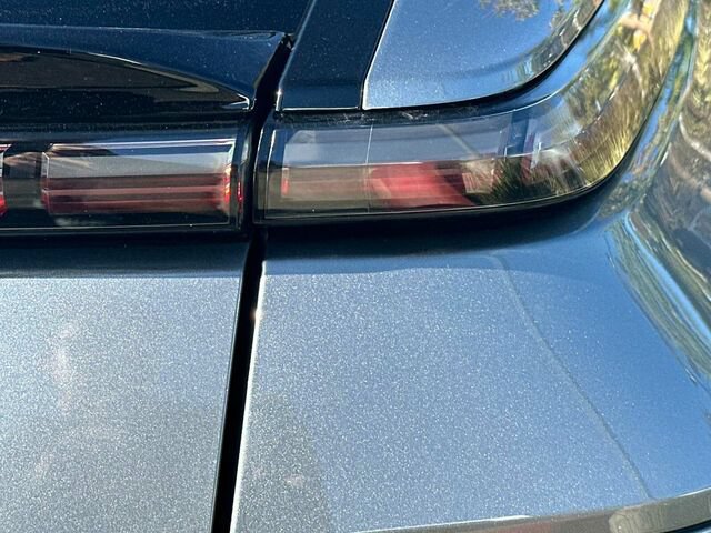 Used 2024 Cadillac Lyriq Luxury RWD image 33