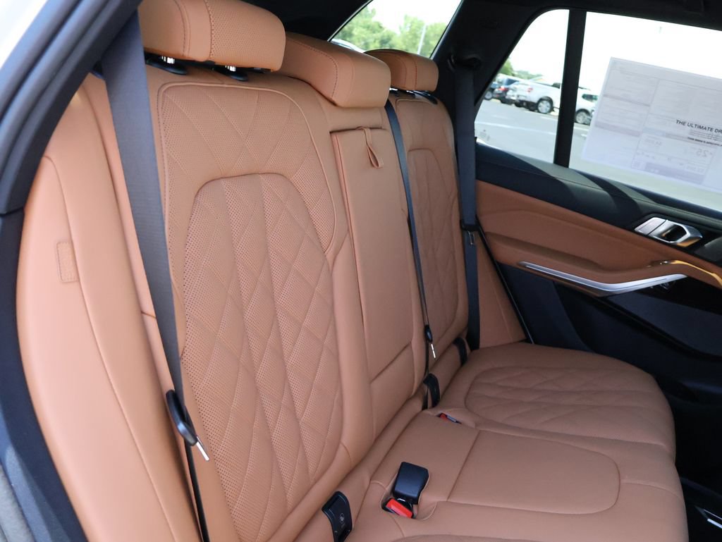 New 2026 BMW X5 xDrive40i AWD/4WD image 35