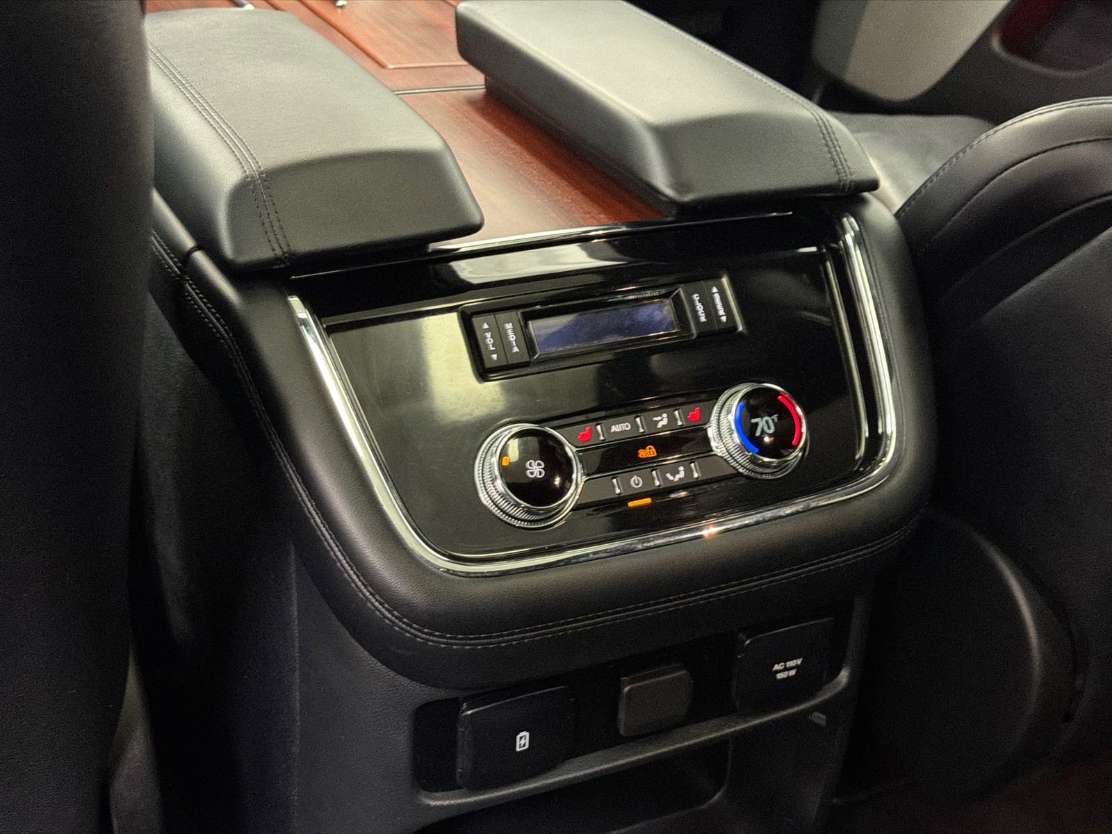 Used 2020 Lincoln Navigator Reserve w/ Luxury Package image 22