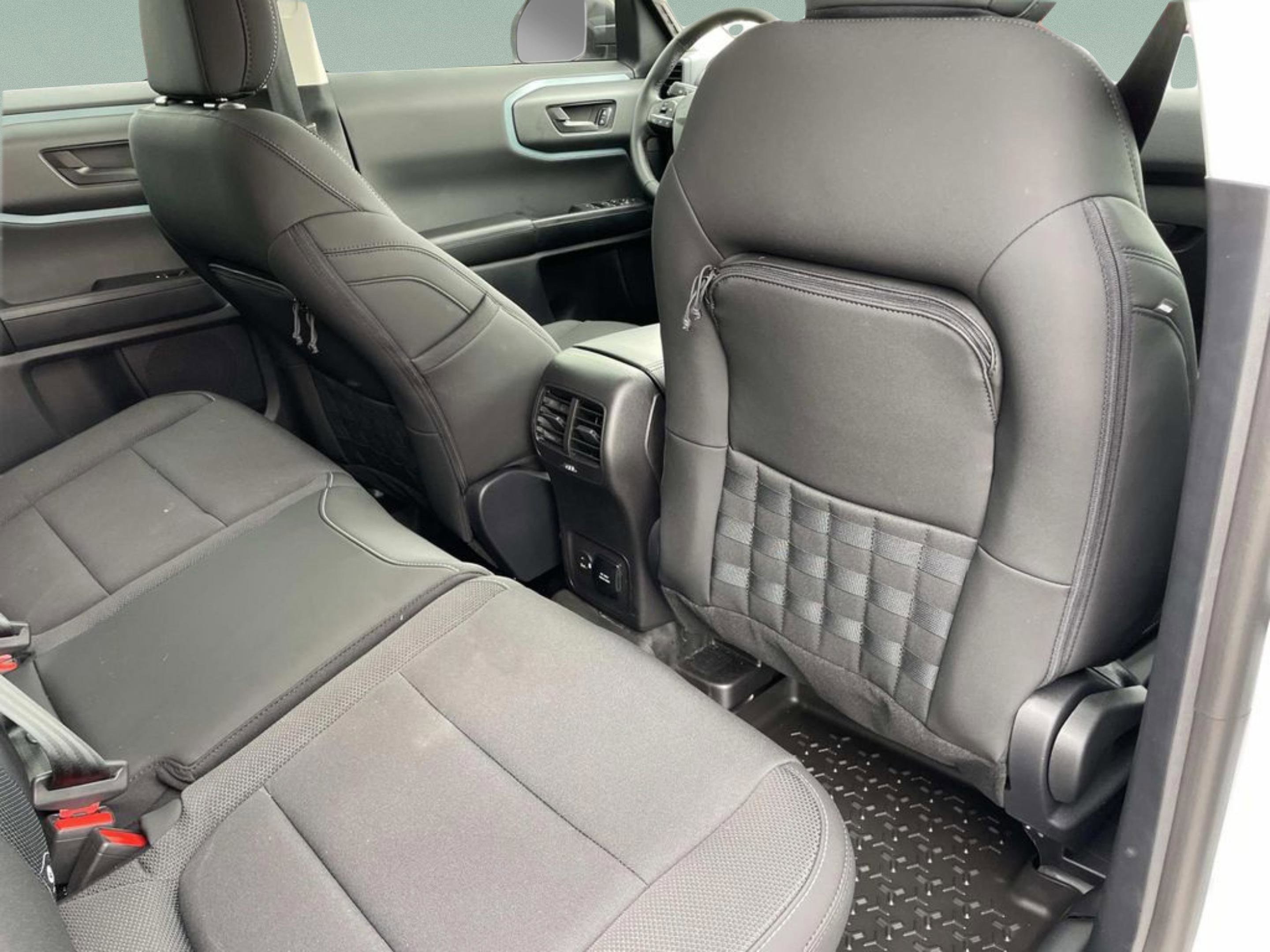 Used 2024 Ford Bronco Sport Badlands image 16