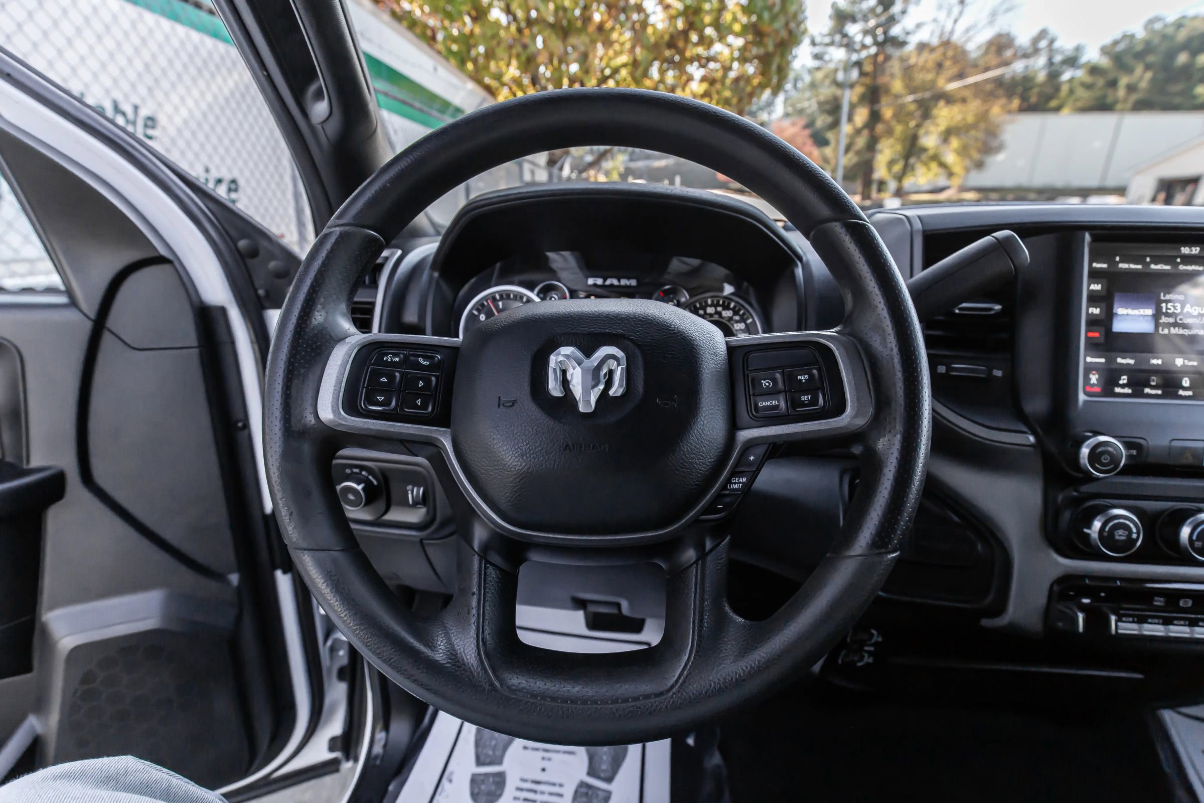 Used 2021 RAM 3500 Tradesman image 22