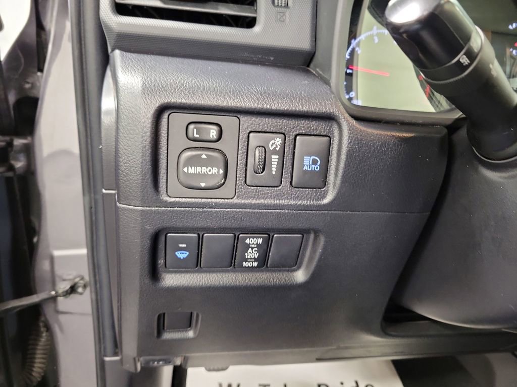 Used 2021 Toyota 4Runner SR5 Premium image 22