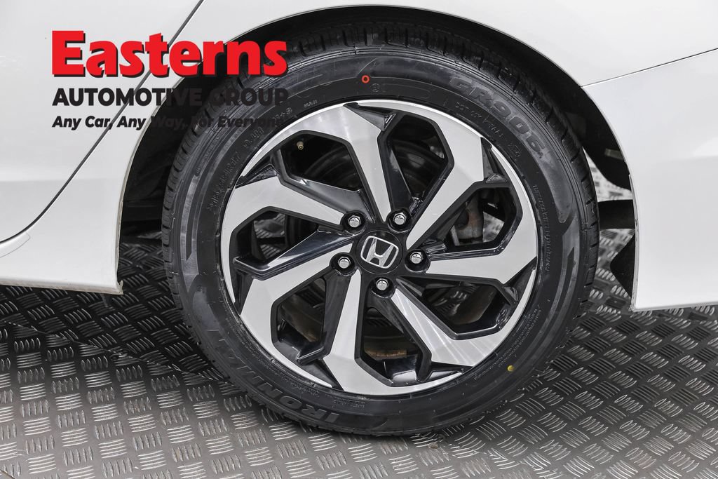 Used 2017 Honda Accord EX-L image 34