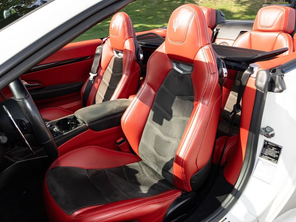 Used 2019 Maserati GranTurismo MC RWD image 23