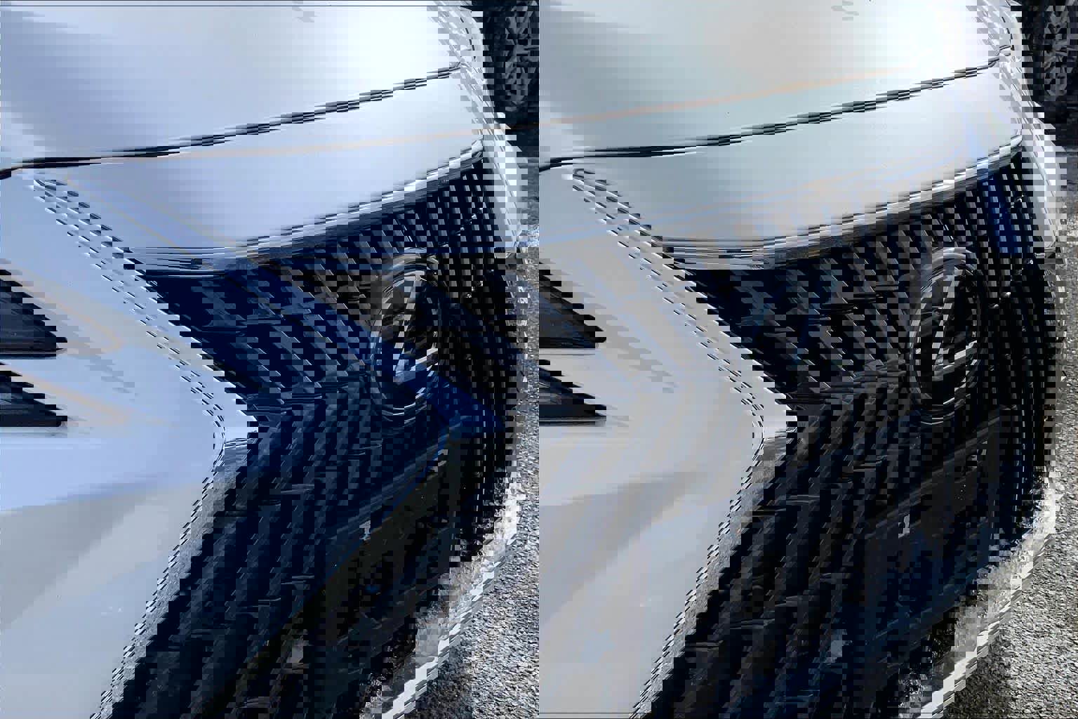 Certified 2022 Lexus ES 350 w/ Premium Package image 30