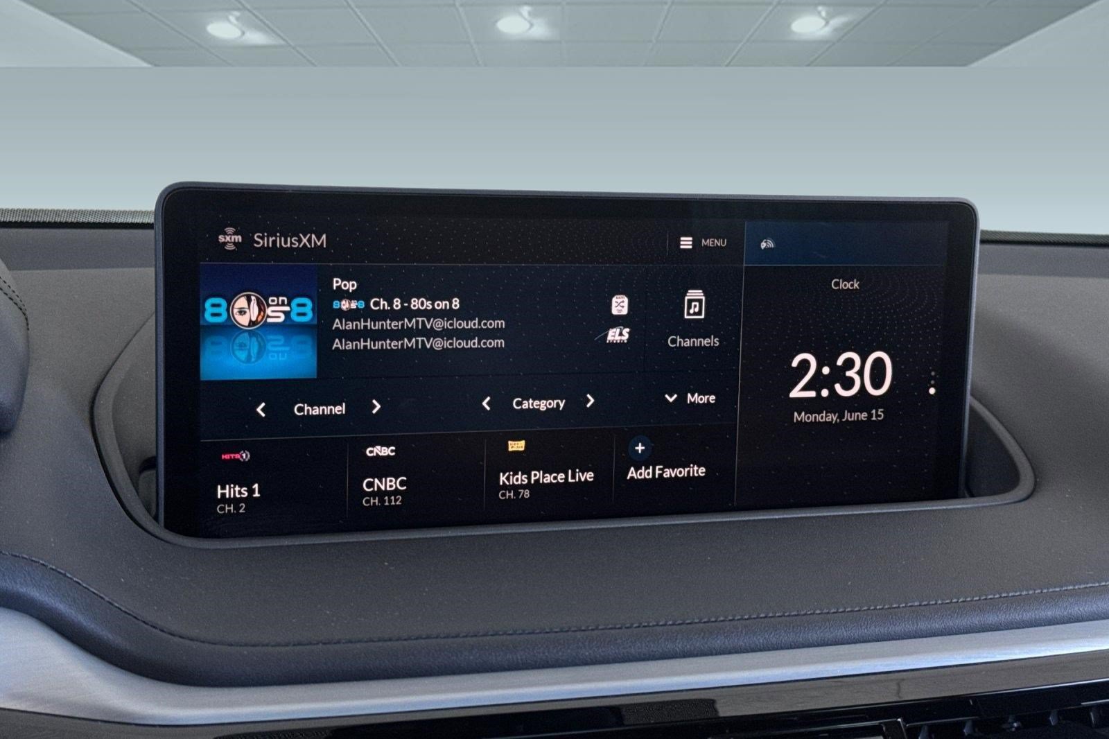 Used 2023 Acura MDX SH-AWD w/ Technology Package image 24