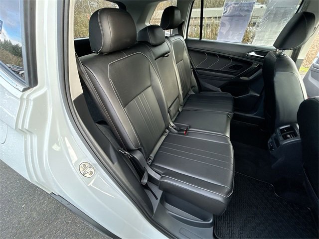 Used 2022 Volkswagen Tiguan SE image 25