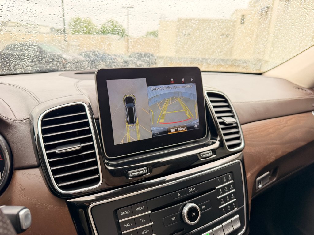 Used 2019 Mercedes-Benz GLS 550 4MATIC image 12