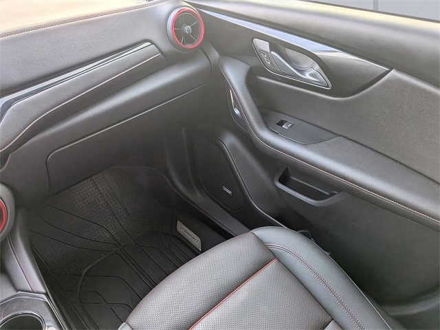 Used 2021 Chevrolet Blazer RS w/ Enhanced Convenience Package image 18