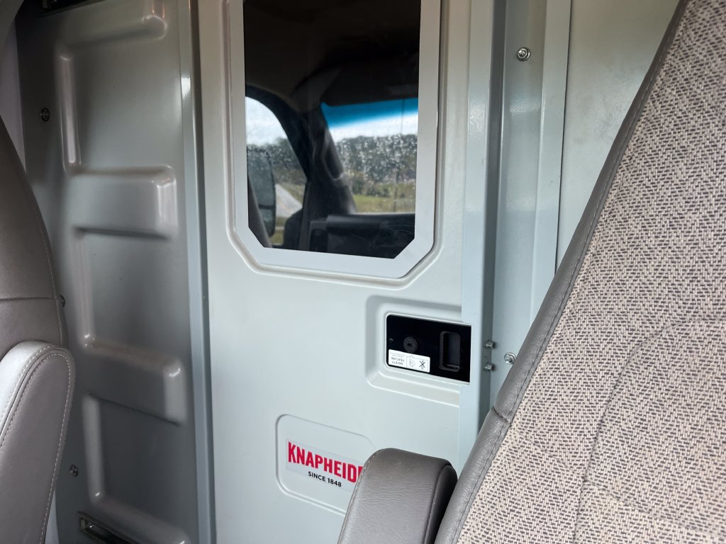 Used 2023 GMC Savana 3500 w/ Power Convenience Package RWD image 13