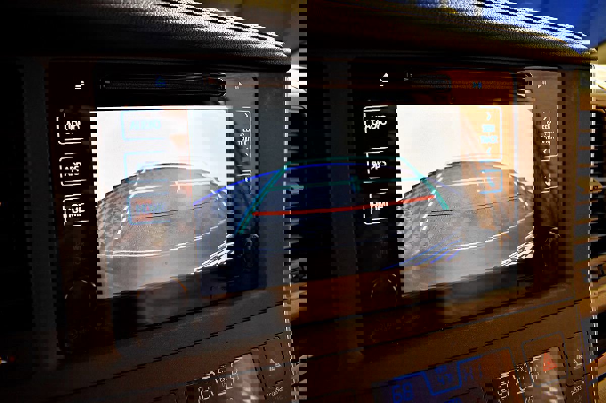 Used 2015 Toyota Sienna XLE image 26