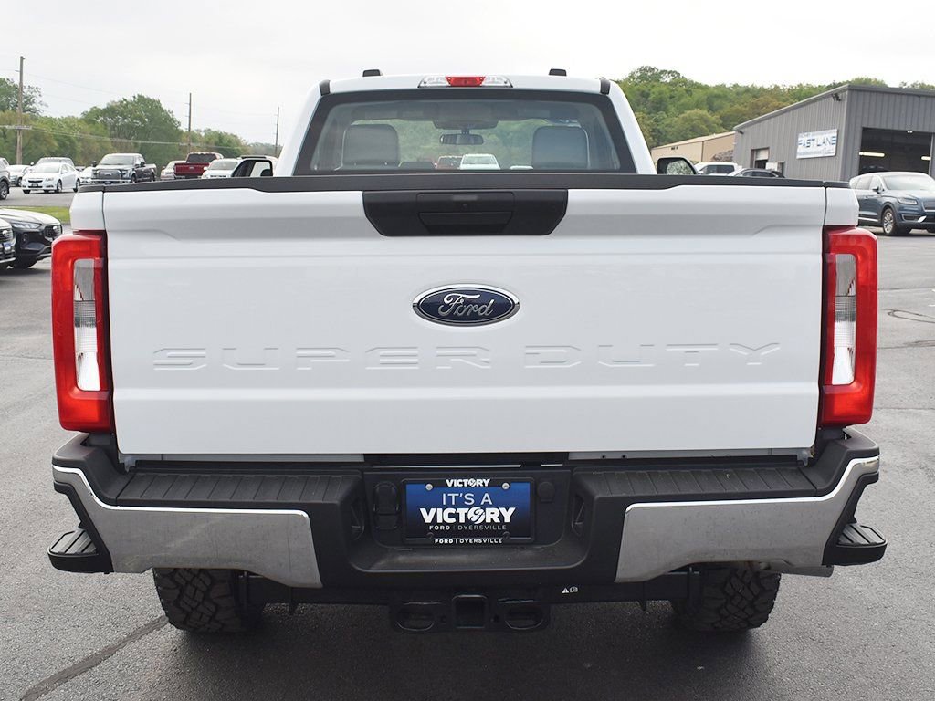 New 2025 Ford F250 XL image 24