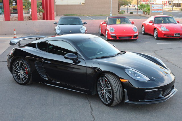 Used 2017 Porsche 718 Cayman S RWD image 11
