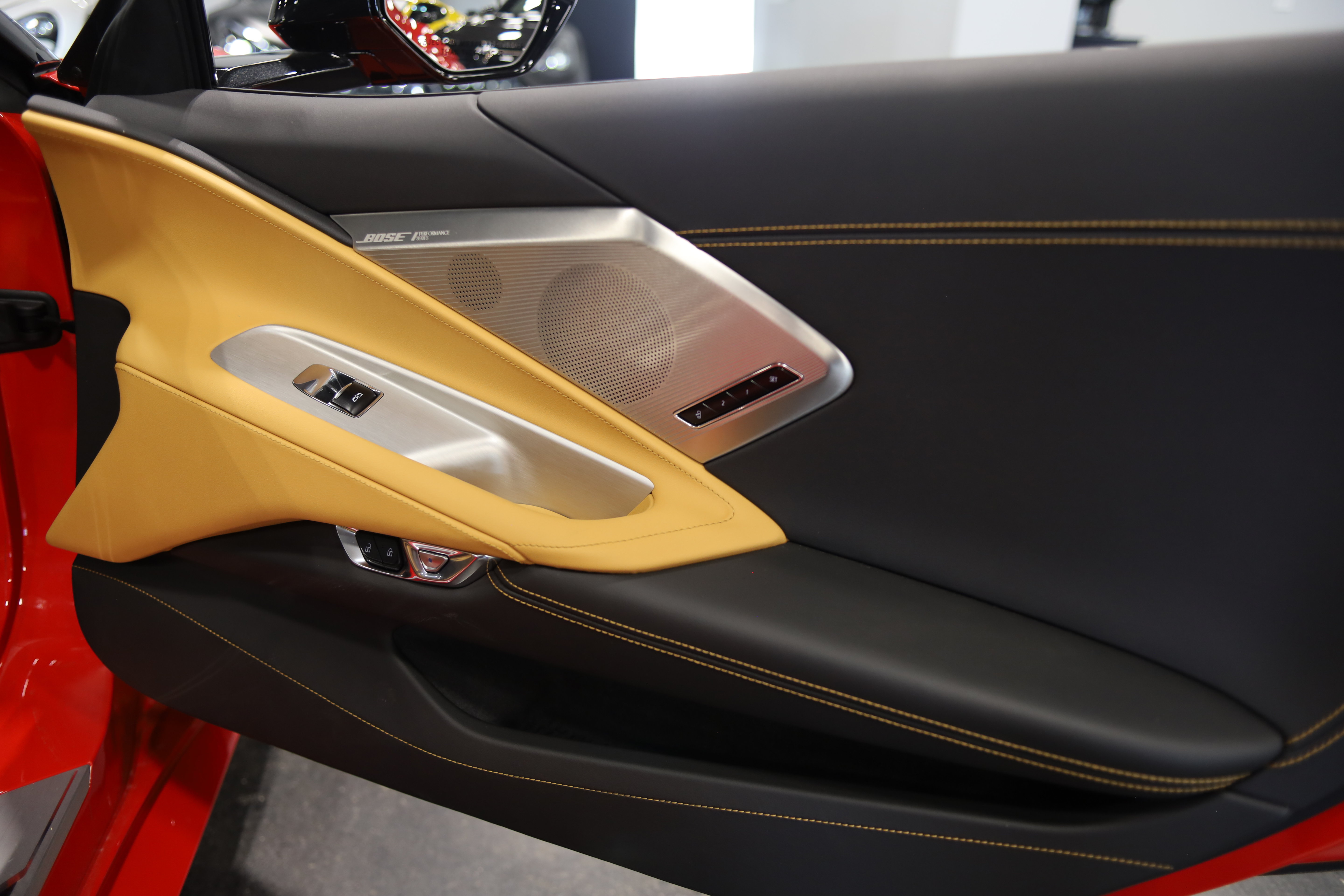 Used 2023 Chevrolet Corvette Stingray Preferred Conv w/ Z51 Performance Package RWD image 34