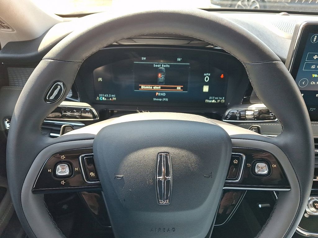 Used 2023 Lincoln Corsair AWD w/ Equipment Group 101A image 20