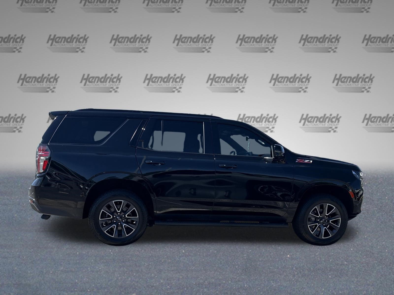 Used 2022 Chevrolet Tahoe Z71 w/ Z71 Off-Road Package AWD/4WD image 11