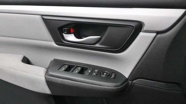 Used 2019 Honda CR-V LX image 23