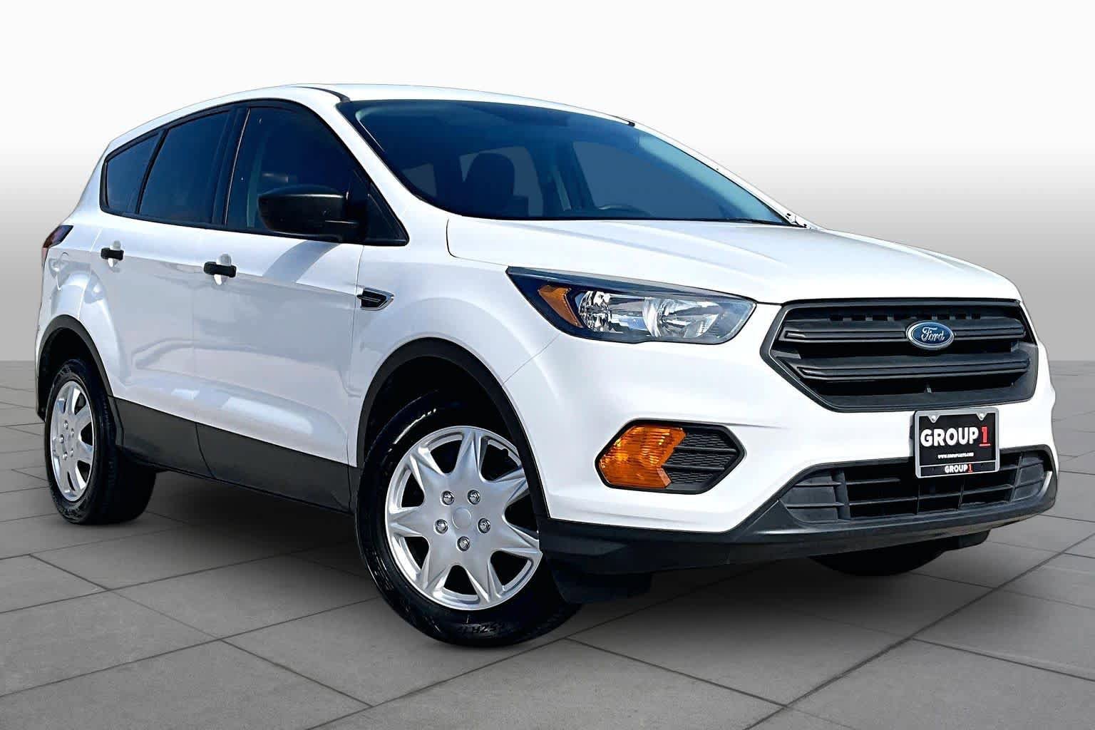 Used 2019 Ford Escape S FWD image 3