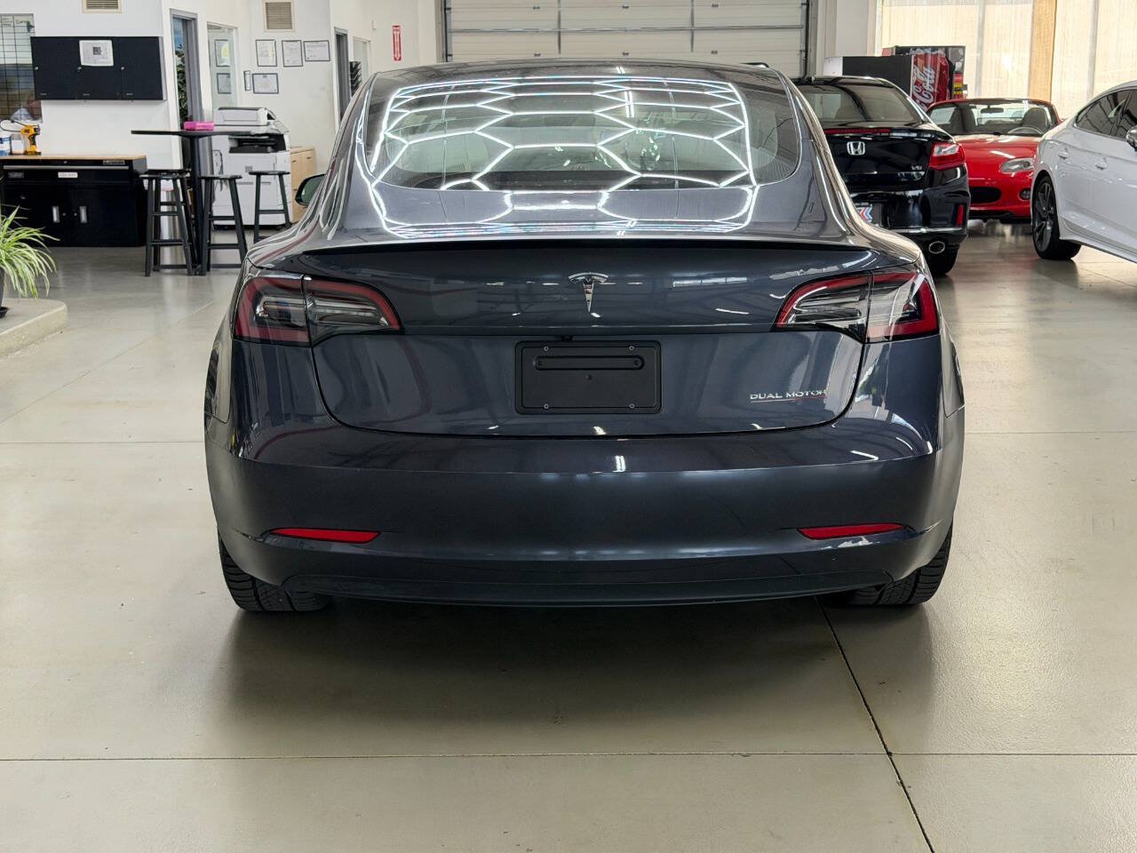 Used 2023 Tesla Model 3 Performance AWD/4WD image 3