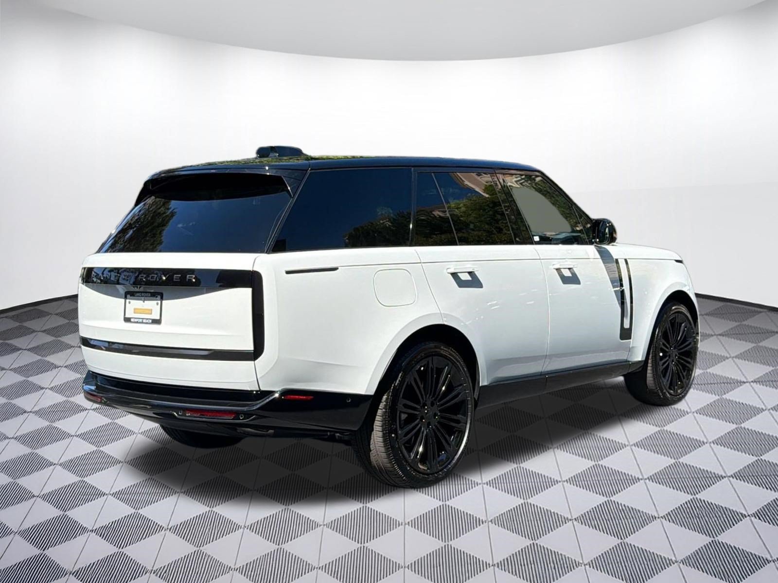 New 2026 Land Rover Range Rover SE AWD/4WD image 9