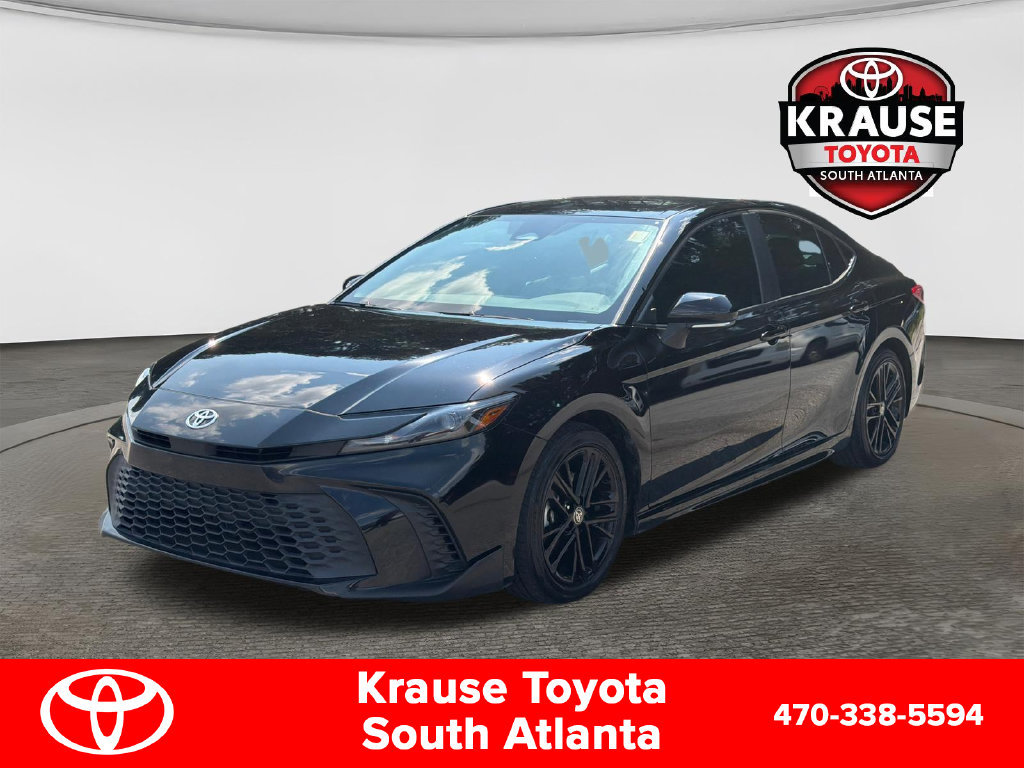 Used 2025 Toyota Camry SE w/ Convenience Package FWD image 3