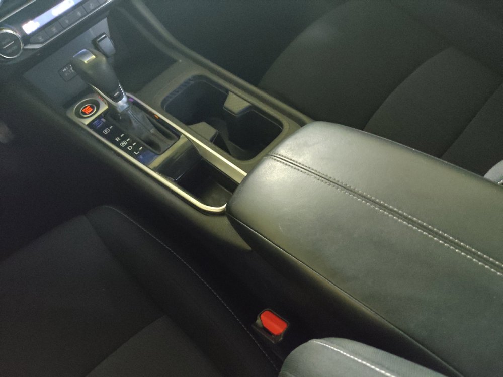 Used 2021 Nissan Sentra SV FWD image 26