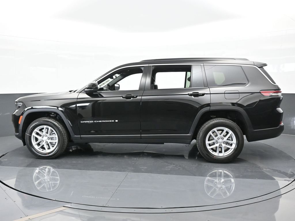 Used 2024 Jeep Grand Cherokee L Laredo w/ Luxury Tech Group I image 8