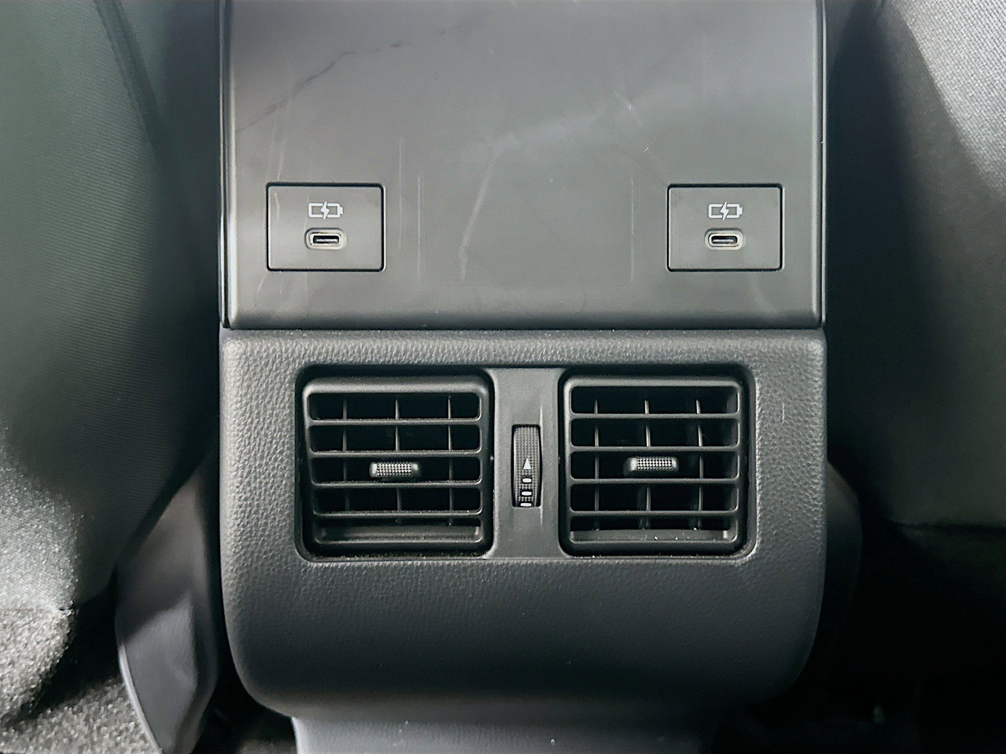 Used 2023 Subaru Solterra AWD image 27