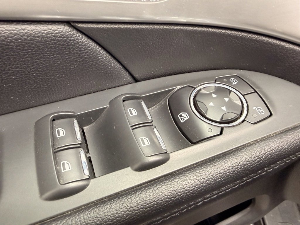 Used 2017 Ford Explorer XLT w/ Equipment Group 202A image 22