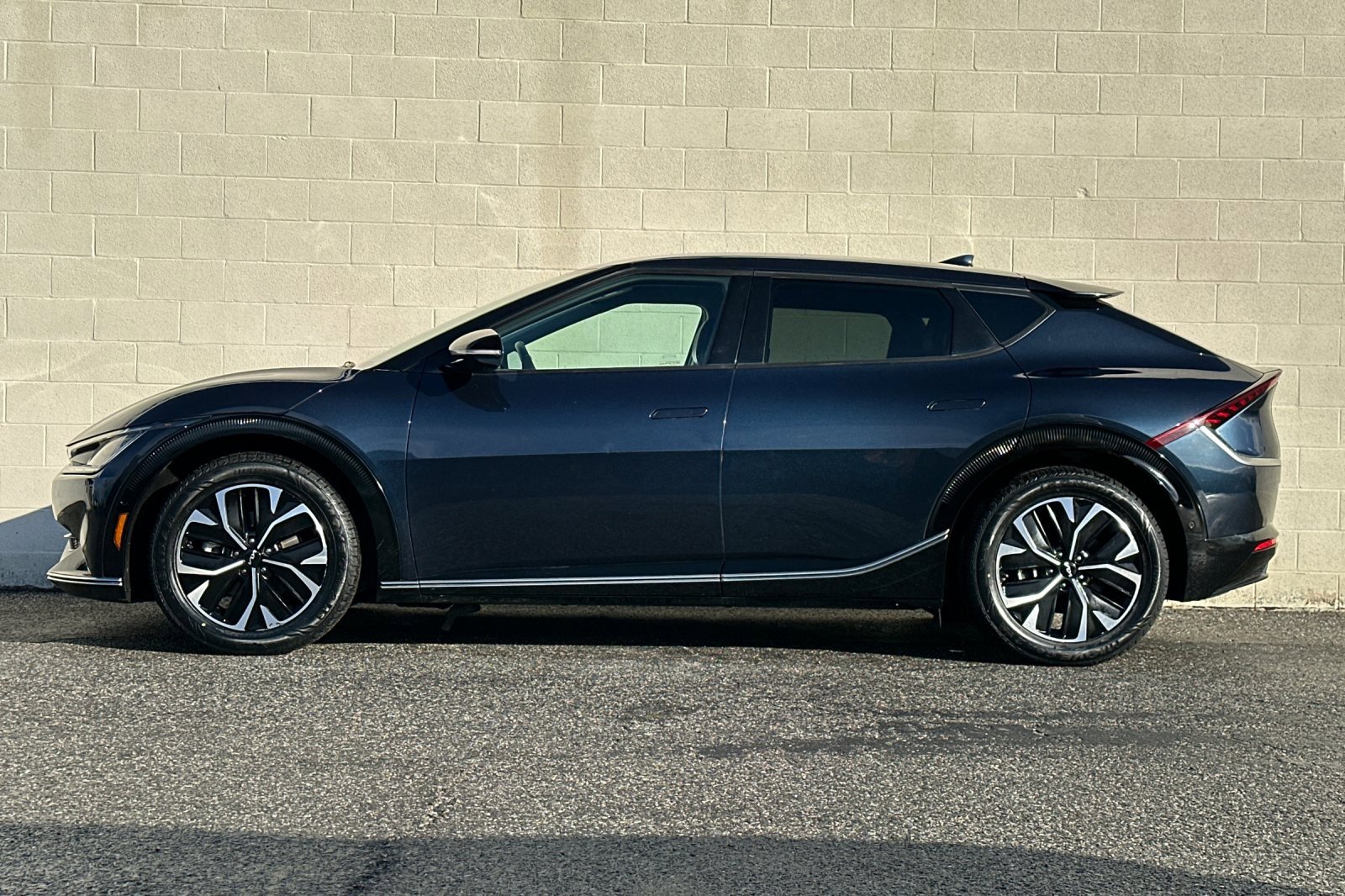 Used 2022 Kia EV6 Wind w/ Wind Technology Package image 7