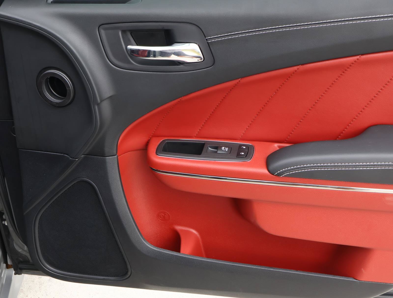 Used 2023 Dodge Charger SRT Hellcat w/ Harman/Kardon Audio Group RWD image 19
