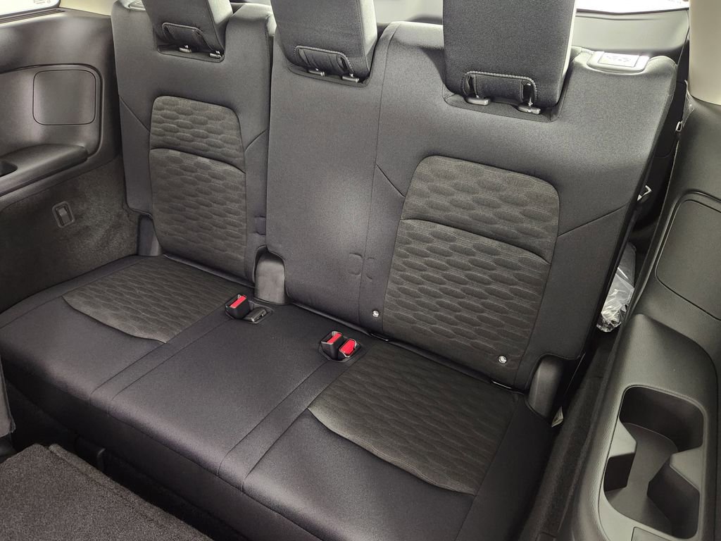 New 2026 Nissan Pathfinder SV image 12