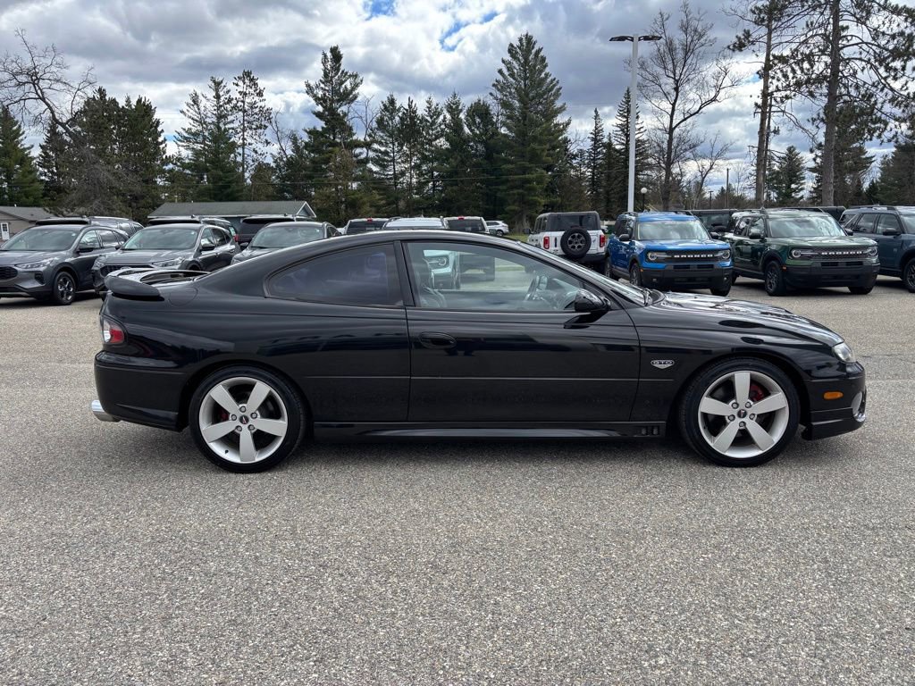 Used 2006 Pontiac GTO RWD image 2
