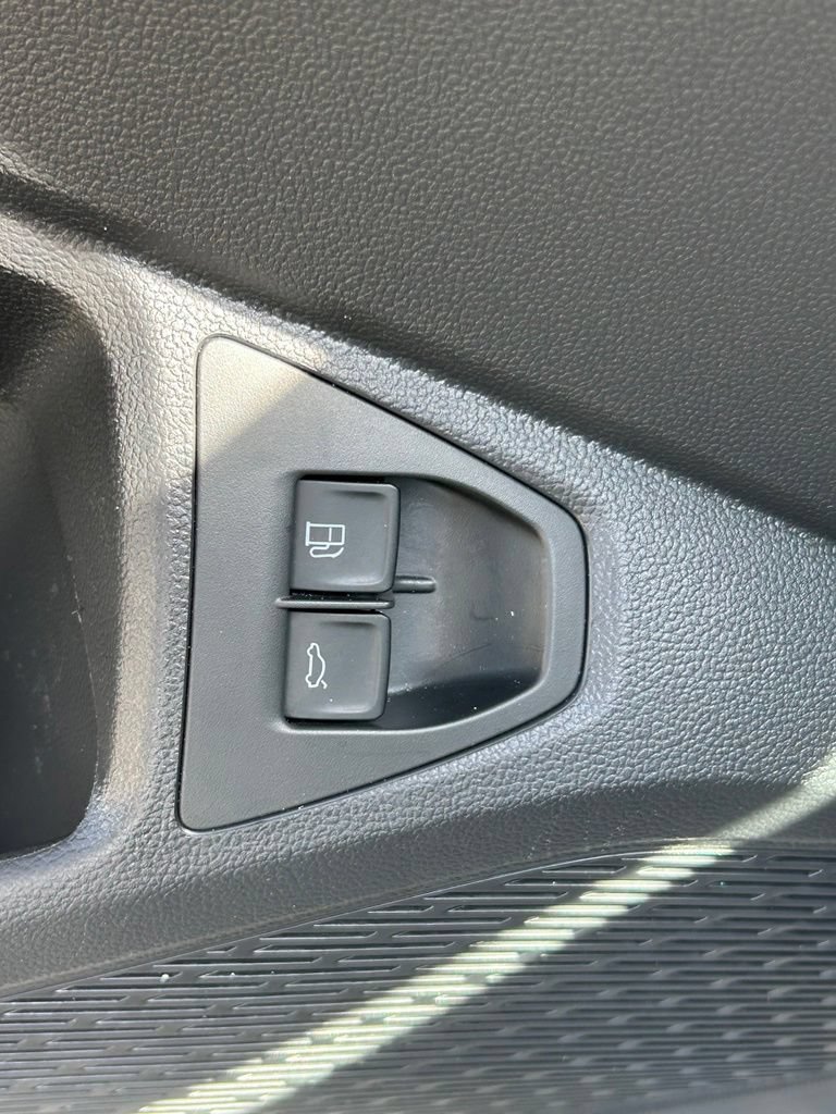 Certified 2021 Volkswagen Jetta SE w/ SE Cold Weather Package FWD image 20