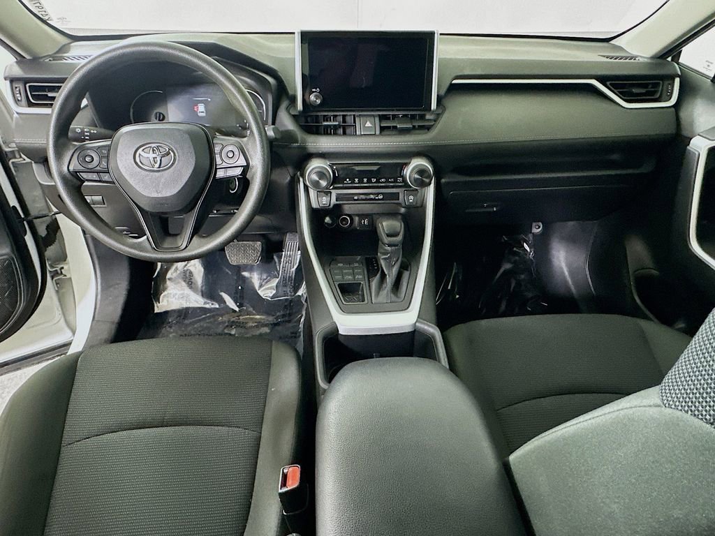 Used 2024 Toyota RAV4 LE image 14