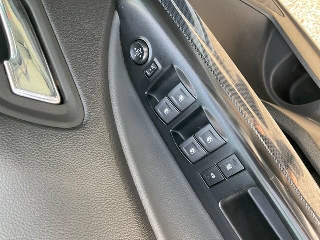 Used 2022 Chevrolet Colorado Z71 AWD/4WD image 21