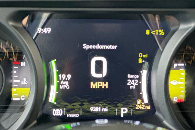 Certified 2024 Jeep Wrangler Unlimited Sahara w/ Safety Group AWD/4WD image 27
