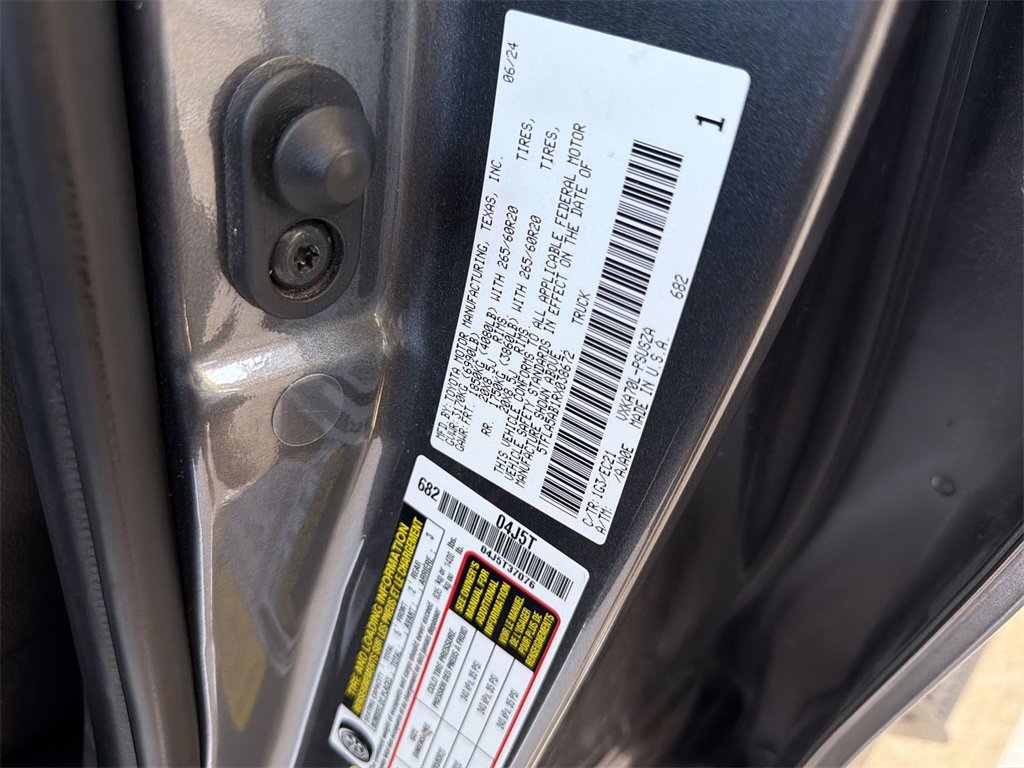 Used 2024 Toyota Tundra SR5 image 3